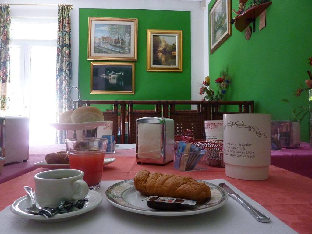 Albergo Junior Padova Kültér fotó