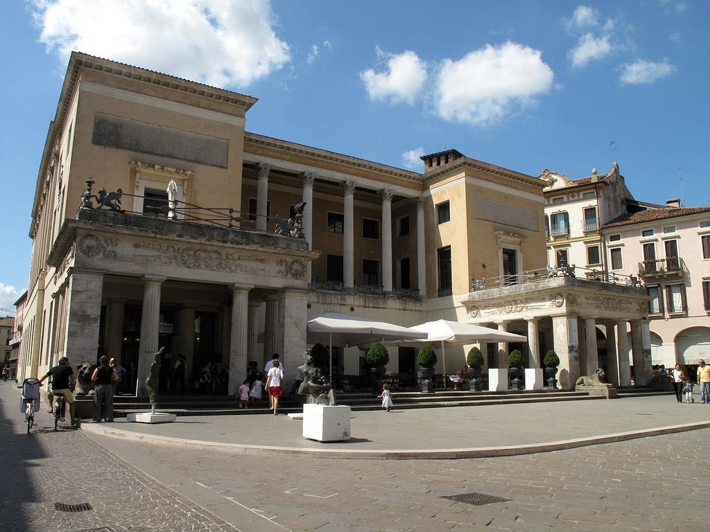 Albergo Junior Padova Kültér fotó